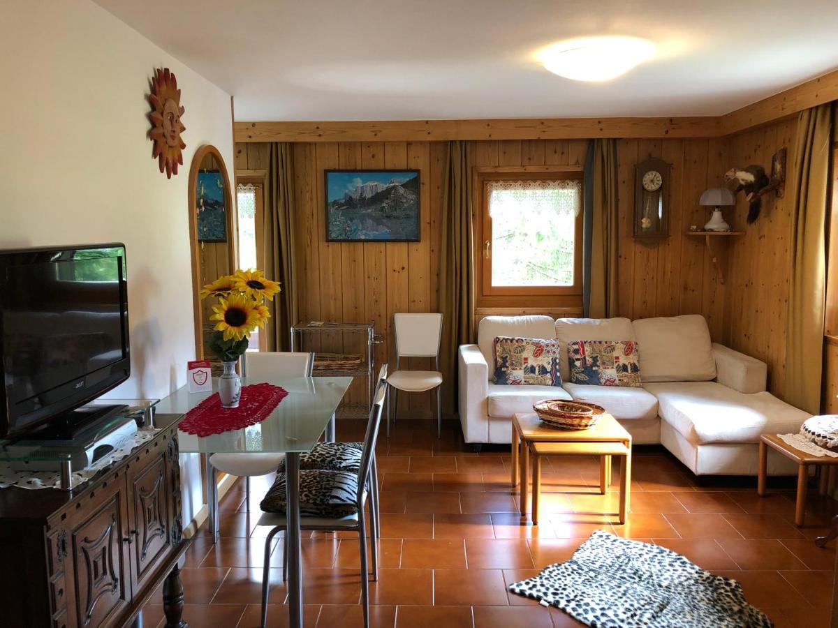 Apartmán Mes Lastei Campitello di Fassa Exteriér fotografie
