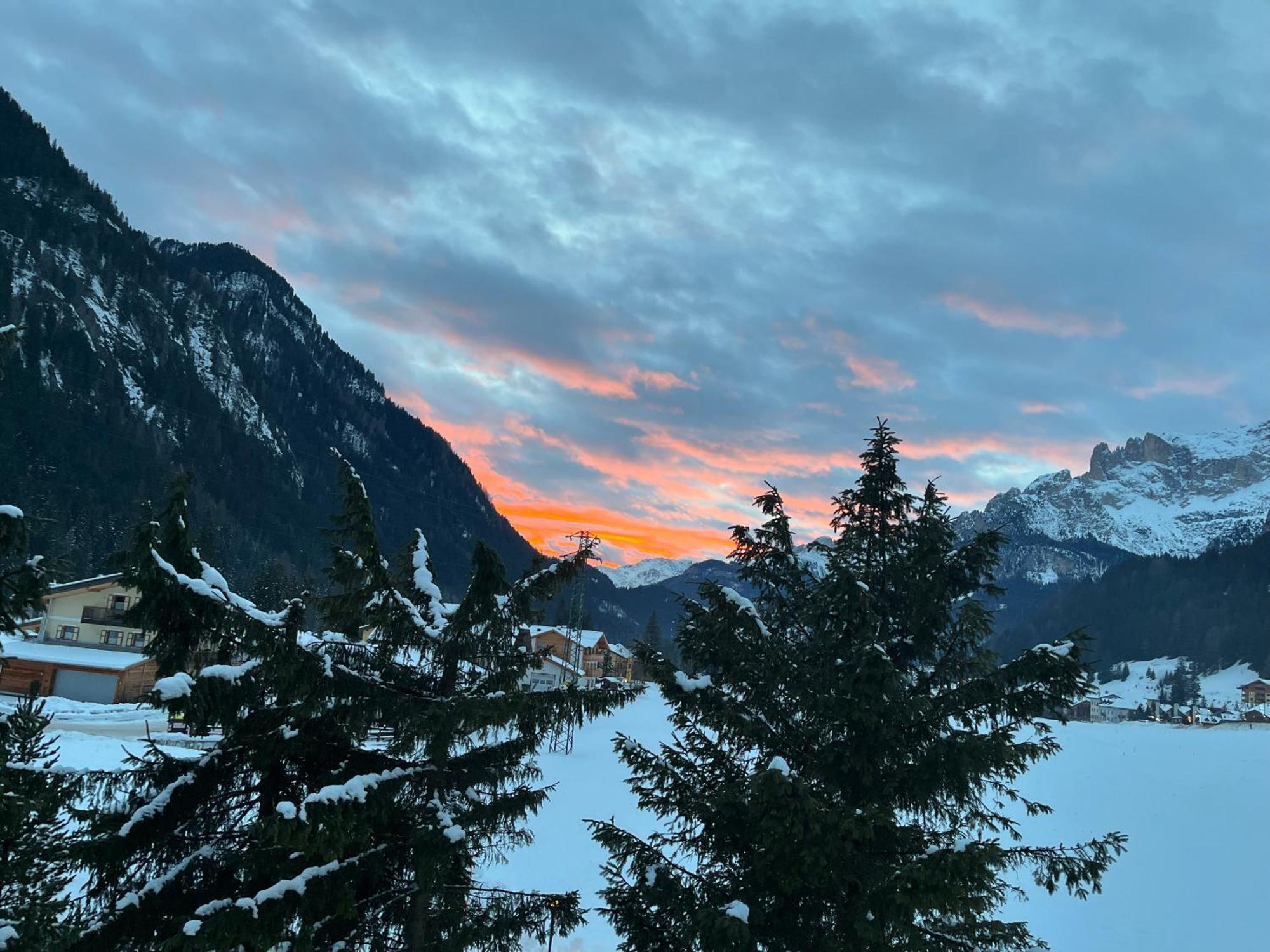 Apartmán Mes Lastei Campitello di Fassa Exteriér fotografie
